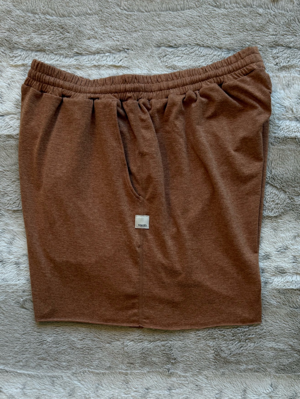 VUORI Boyfriend Short in Palo Santo Heather Size S - Picture 8 of 16
